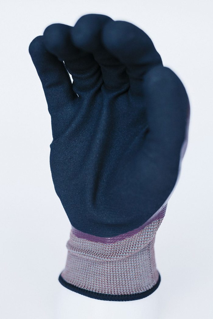 BS 900: Waterproof Work Gloves Double Coated Liner Smooth and Sandy Nitrile - Image 4