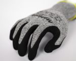 BS400: Safety Work Gloves nylon & spandex sandy nitrile coated abrasion excellent dexterity and comfortable and Oil Resistant grip ideal for general purpose breathable & washable. - Image 4